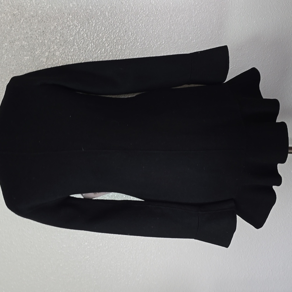 Goen. J Elegant Black Women's Coat - Picture 8 of 14